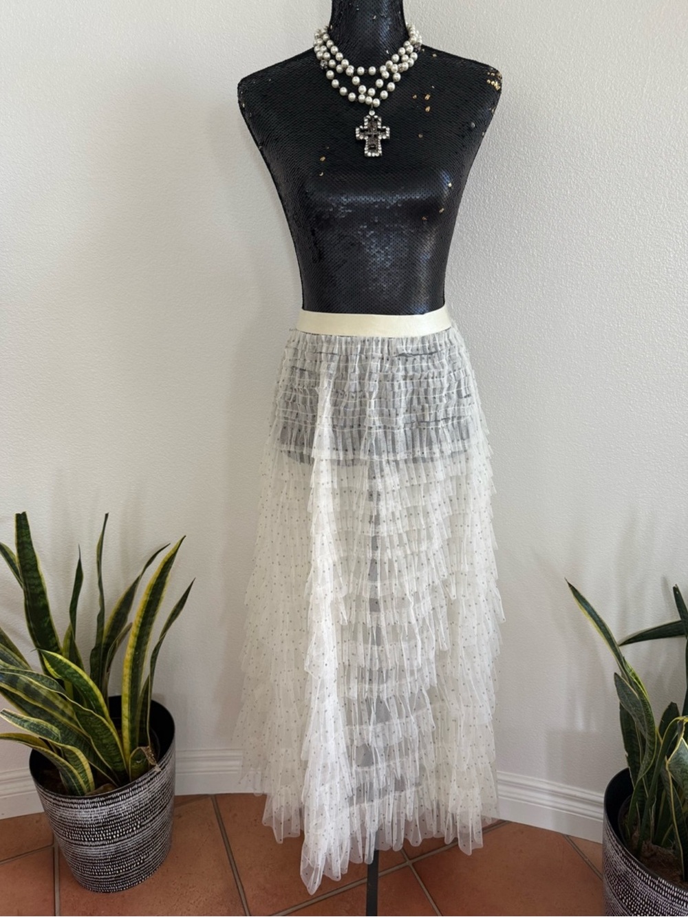 Romantic Ruffle Cream Layered Tulle Midi Skirt With Black Swiss Dots Size Small - Picture 2 of 6